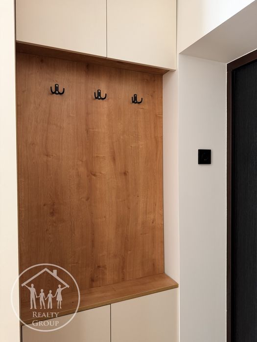 Квартира з ремонтом, меблями та технікою