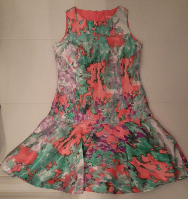 Sukienka koktajlowa Isaac Mizrahi