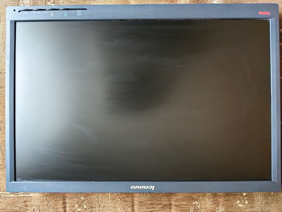 Monitor Lenovo Thinkpad 22''