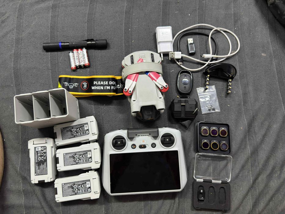 Dron DJI Mini 3 Pro- pelny zestaw z 4 bateriami