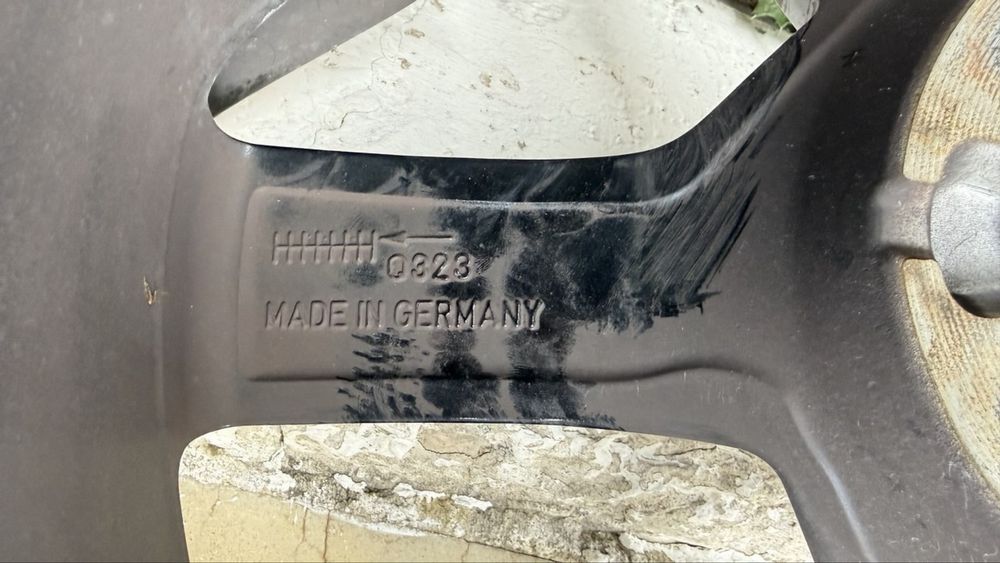 Диск audi a4 a5 B9 f5 8W sline r19 8W0601025FS