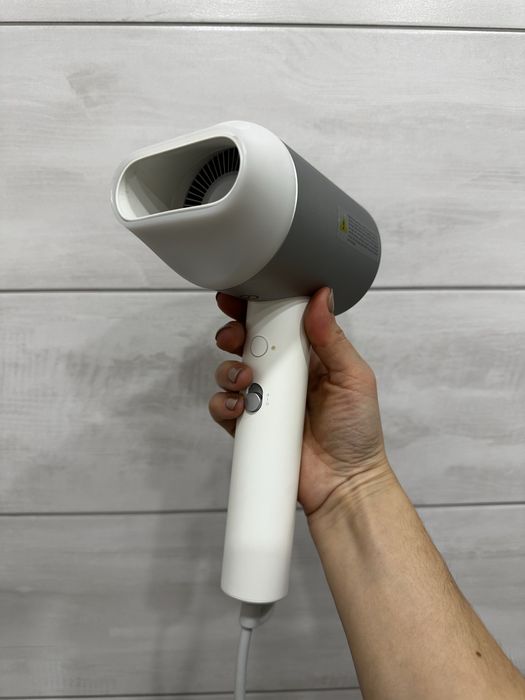 Фен Xiaomi Water Ionic Hair Dryer H500 CMJ03LX (6934177774034)