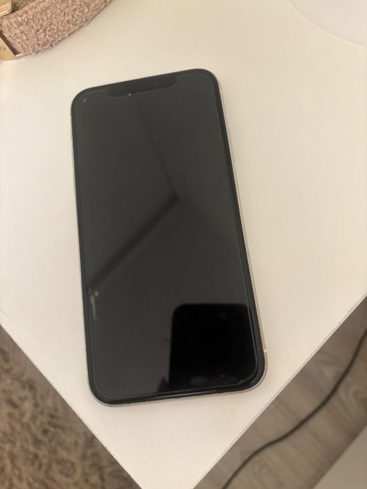 Iphone 11 - 64Gb Branco
