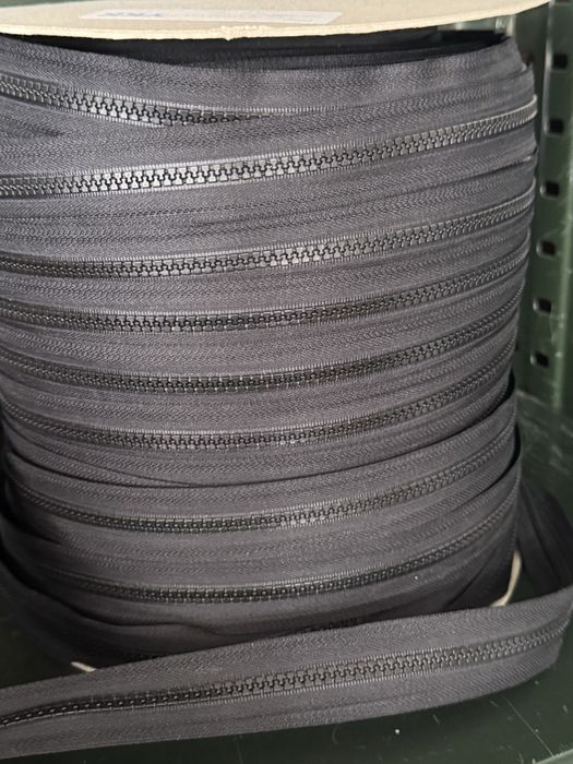 Liquidacao de fechos de correr e fechos metal