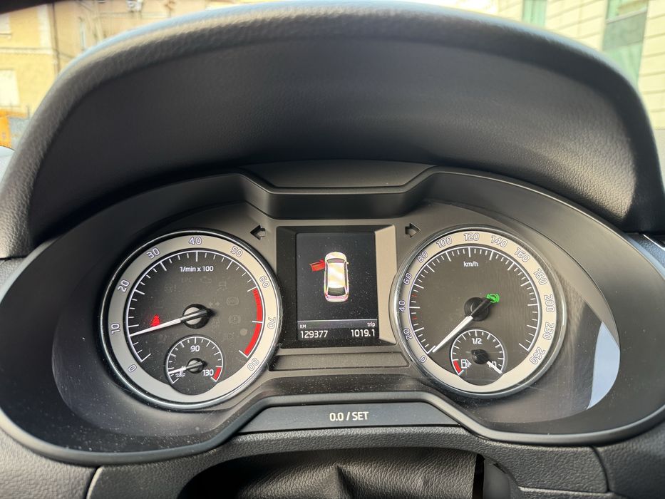 Продам Skoda Octavia Combi офіційна 2018 року