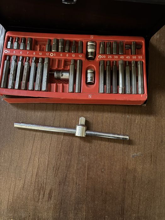 Набір зіпочок і шестигранників