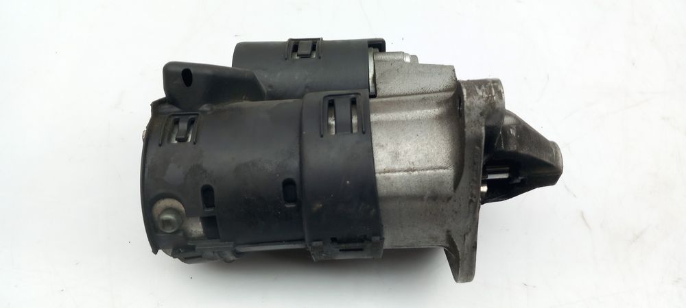 Motor de arranque NISSAN Juke (F15)