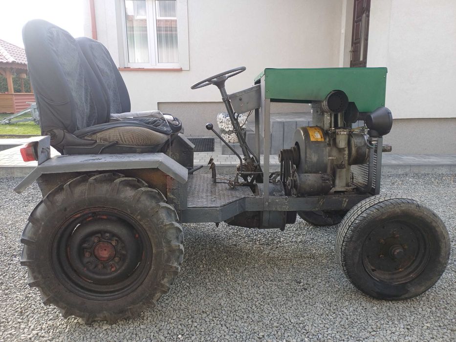 Traktor traktorek ciągnik ogrodowy sam