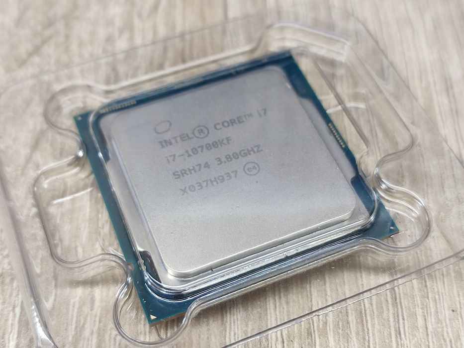 Procesor intel core i7-10700kf