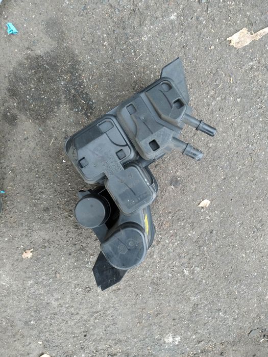 Jeep Cherokee kl 13+абсорбер парів палива