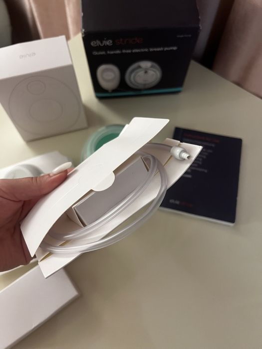 Електричний молоковідсмоктувач Elvie Stride