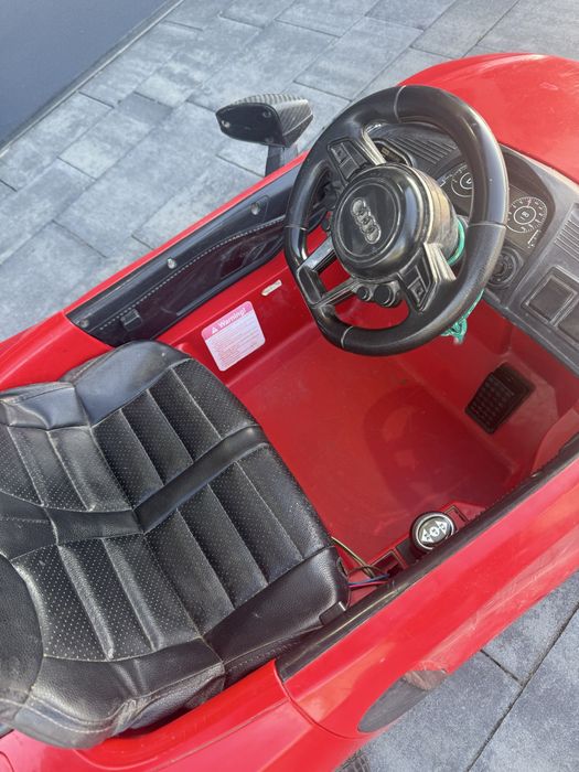 Auto na akumulator AUDI