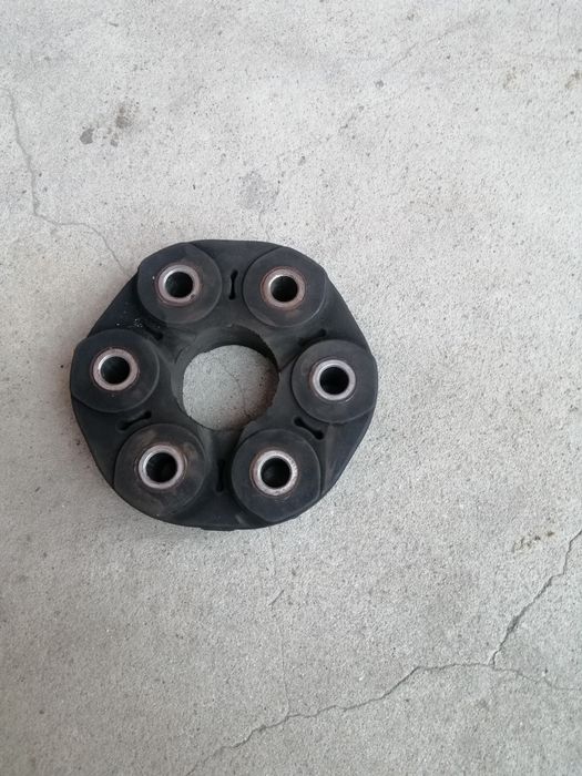 Еластична муфта переднього кардана бмв х5 е53 рест