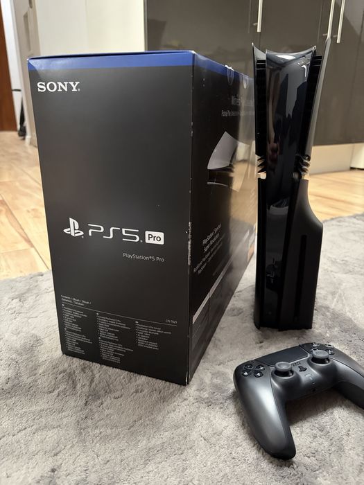 Playstation 5 Pro PS5 Pro + napęd disk version + dualsense czarny
