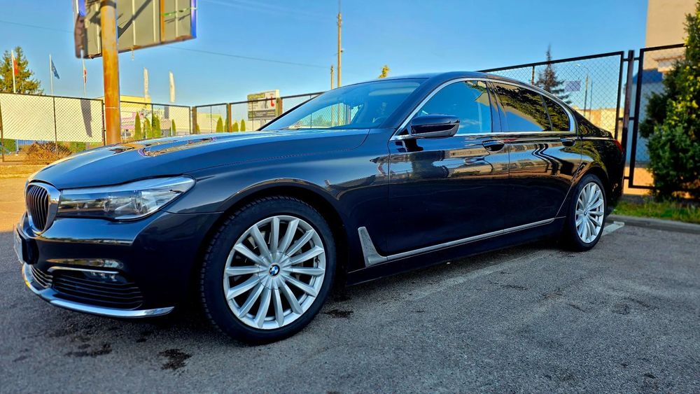 BMW Seria 7