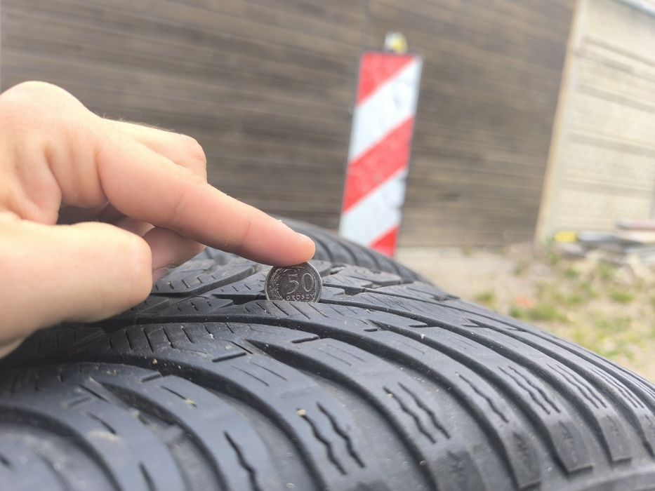 Opony zimowe Kleber na felgach 215/60R16
