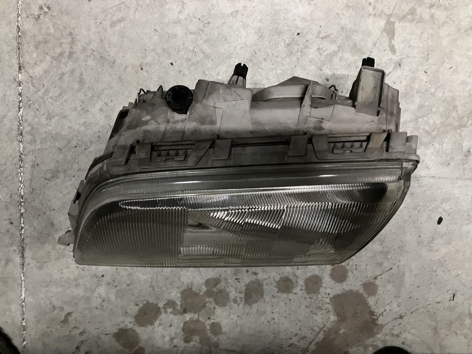 Farois Frontais Mercedes W202 Classe C 1 Serie 93-95