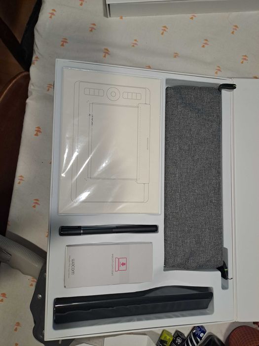 Wacom Intuos Pro Medium PTH-660