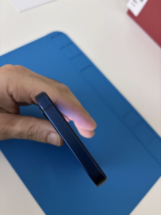 iPhone 12 128GB Azul - ideal para reparar