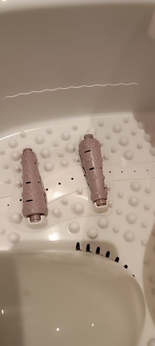 Massajador de pés a água