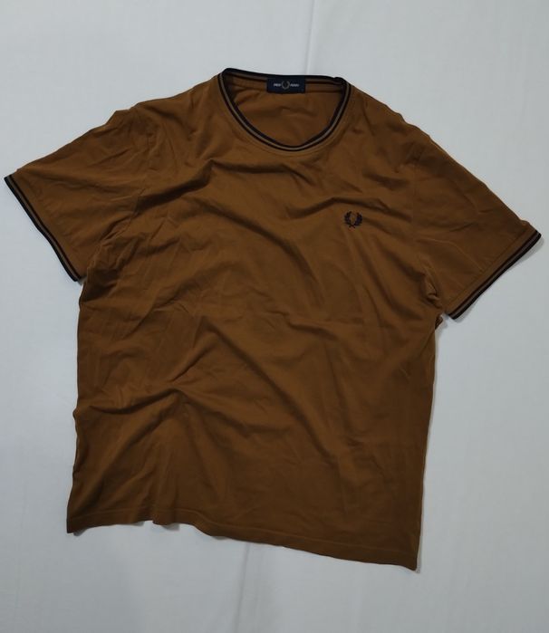 Fred Perry футболка чоловіча коричнева L