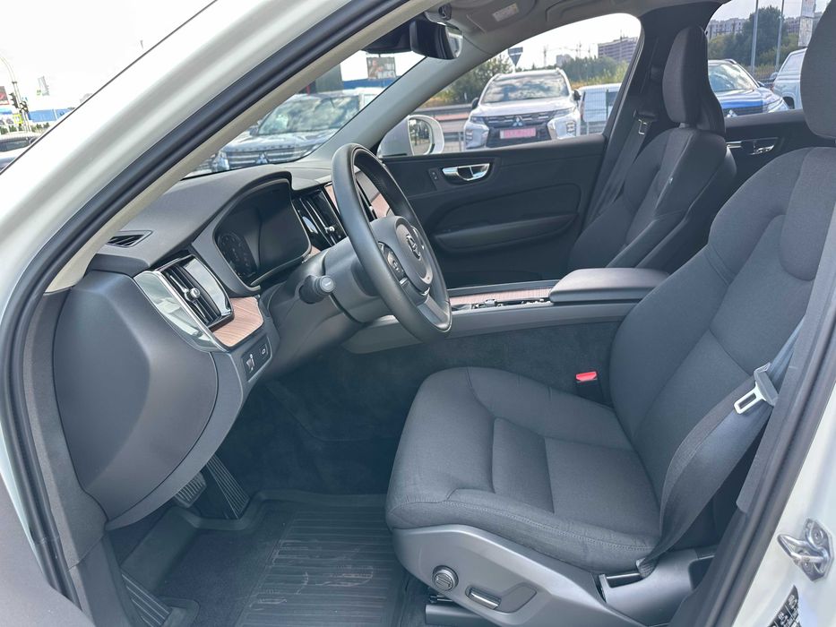 Volvo XC60 Momentum