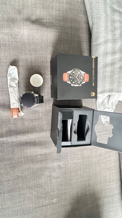 Smartwatch Huawei GT2, usado, bem conservado.