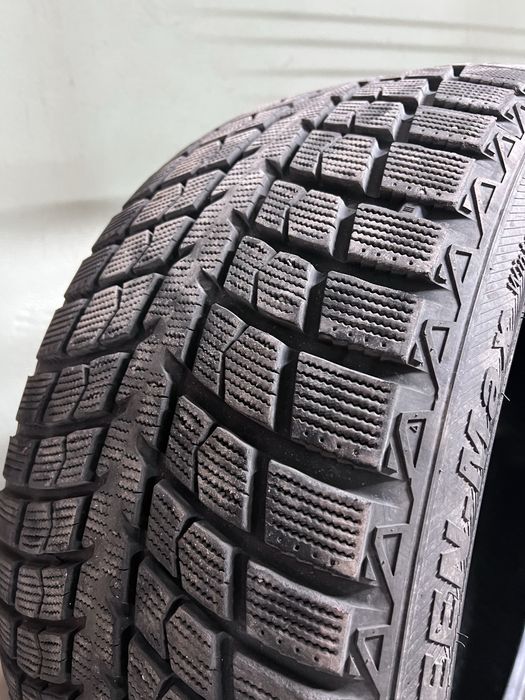Зимова різноширока резина .315/35/20  та 275/40/20 bmw x5