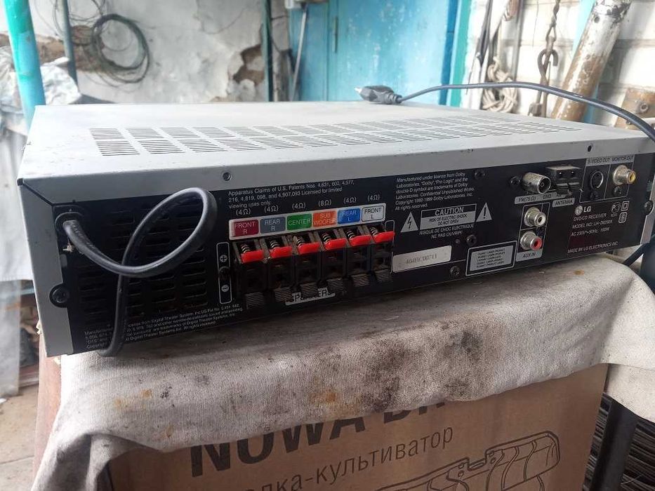 LG - DVD/CD .  DVD фільми на дисках.