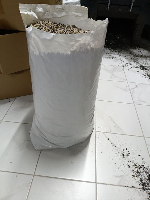 Мешки б/у крепкие 4гр.