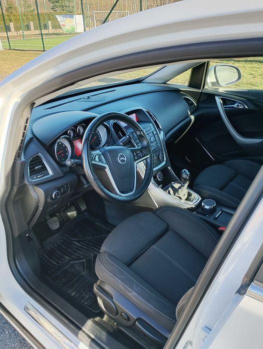 Opel Astra J Sport Benzyna 1.4 Turbo 140KM