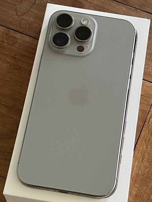 iPhone 16 Pro Max 256GB