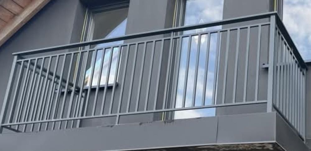 Balustrady wewnętrzne i zewnętrzne, francuzy, harfa
