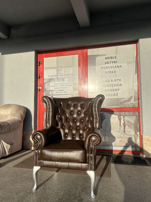 Stylowy fotel uszak Chesterfield NOWY prawdziwa skóra z Anglii DOWÓZ