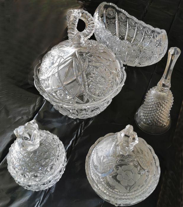 Conjunto de Peças em Cristal