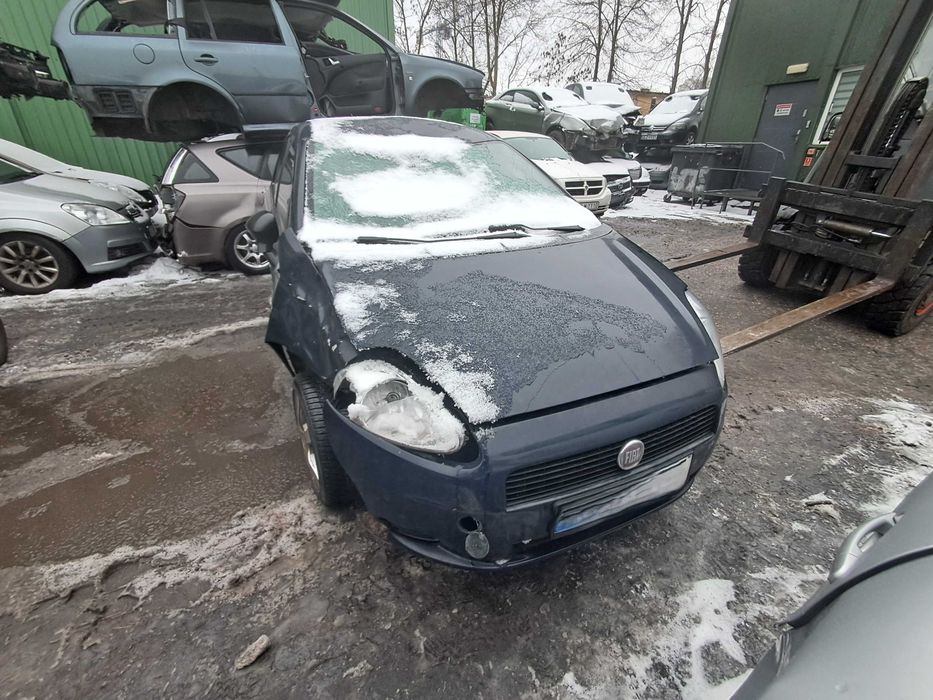 2010 Fiat Grande Punto 1.4 78km 350A1000 Silnik Skrzynia Części