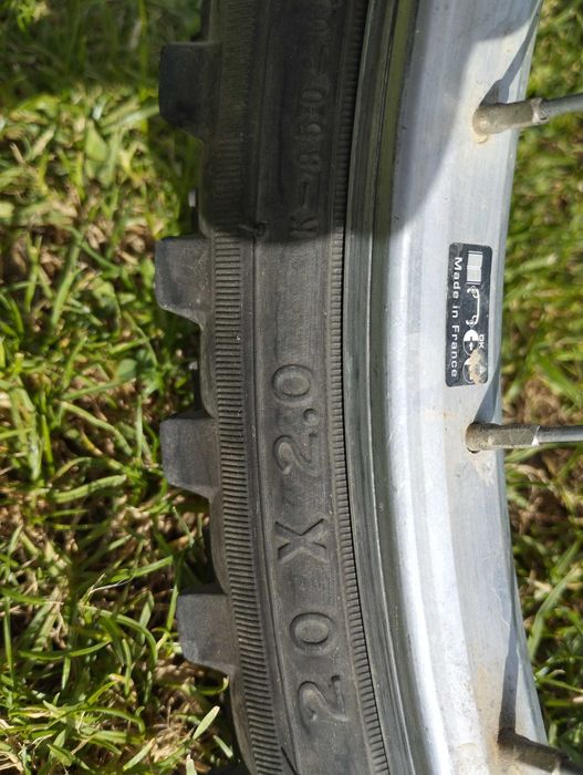 Rower b-twin czerwony