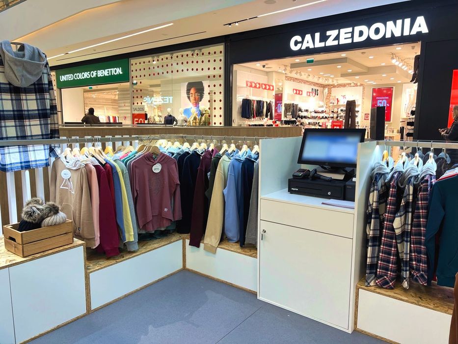 Quiosque de Madeira para centro comercial
