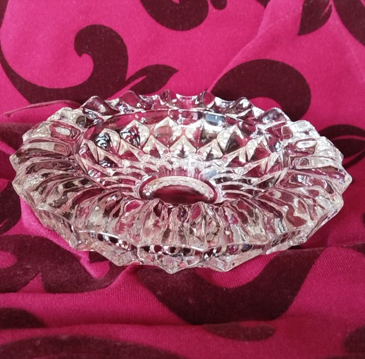 Kryształowa popielniczka z PRL