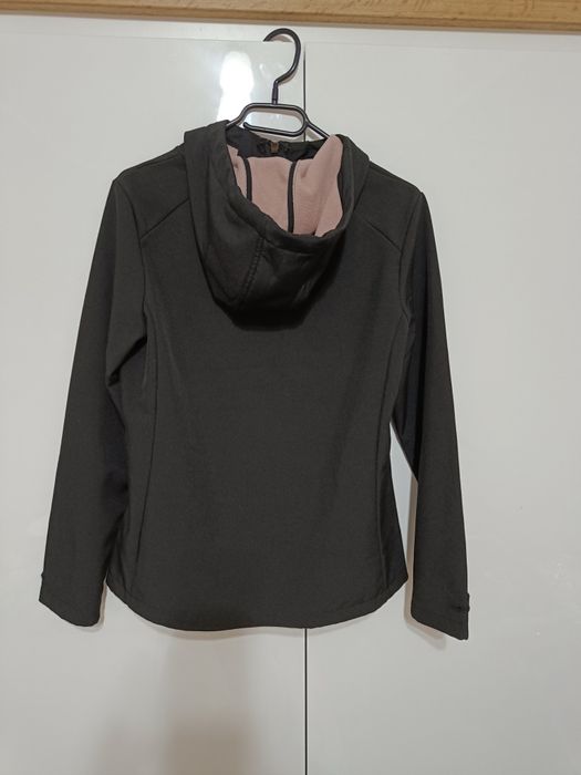 Sprzedam kurtke softshell