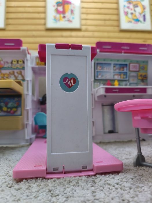 Karetka samochód auto dla lalek barbie