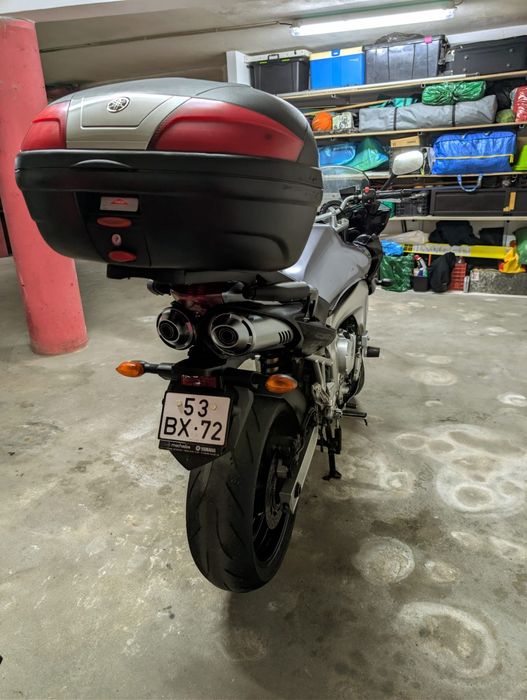 Yamaha Fazer 600