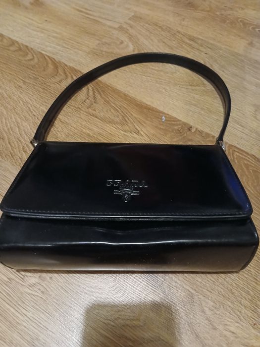 Sprzedam torebkę firmy Prada