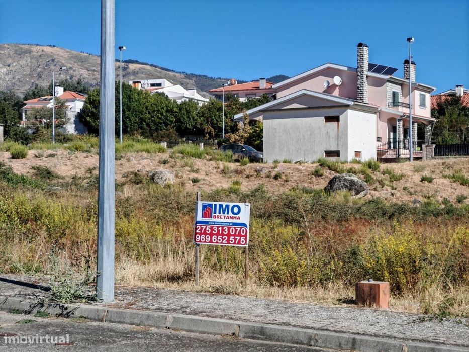 Lote de Terreno - Urb. Qtª do Covelo - Covilhã