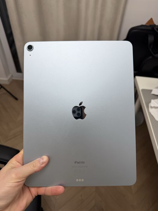 Apple iPad Air 13” M2 256GB Wi-Fi – bateria 94% – idealny stan