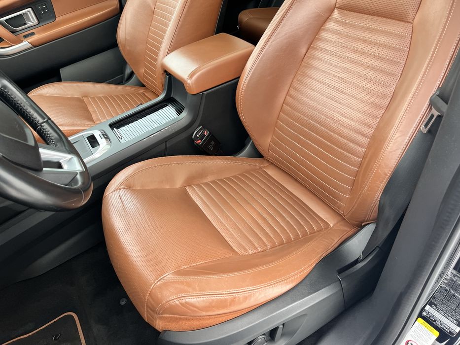 Land Rover Discovery Sport HSE Luxury