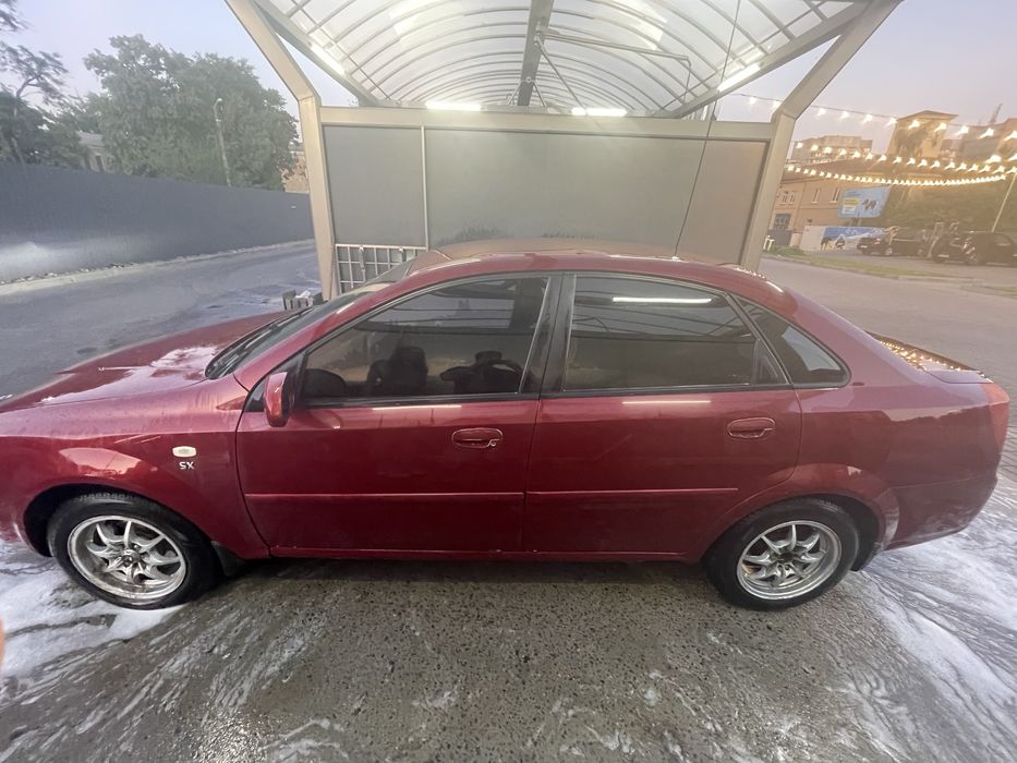 Chevrolet Nubira(laceti)