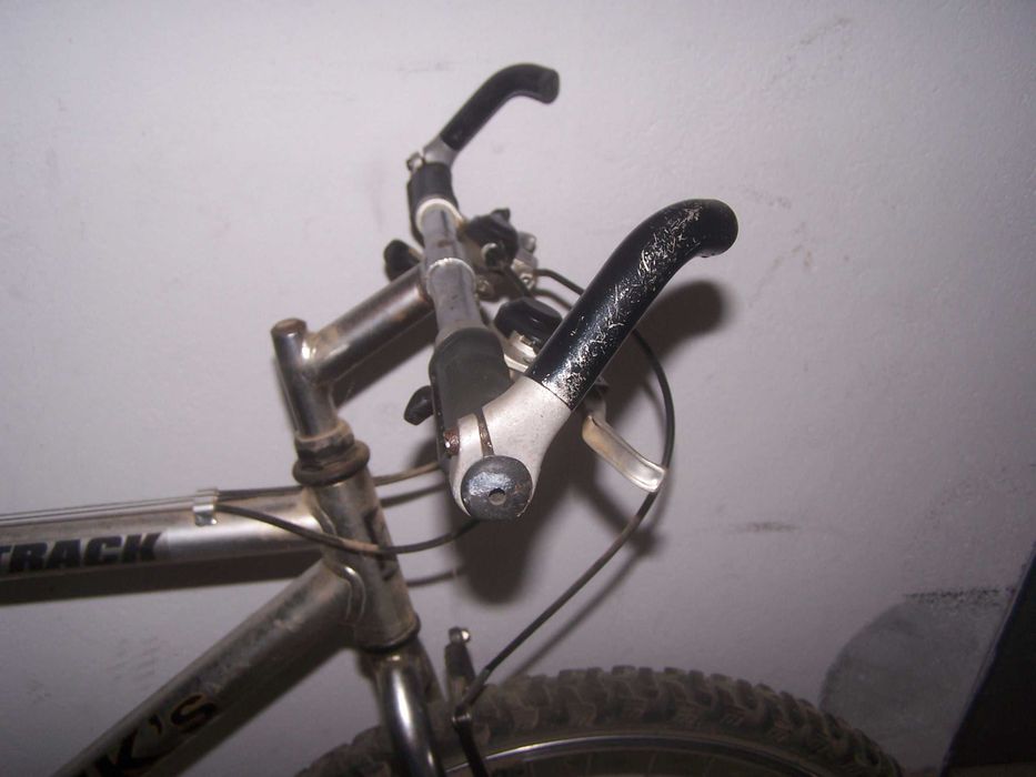 Bicicleta Mult_ Track roda 26