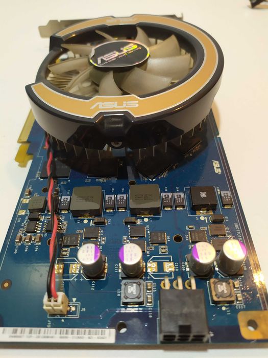 Відеокарта Asus GeForce EN9600GT ПК Гарний стан