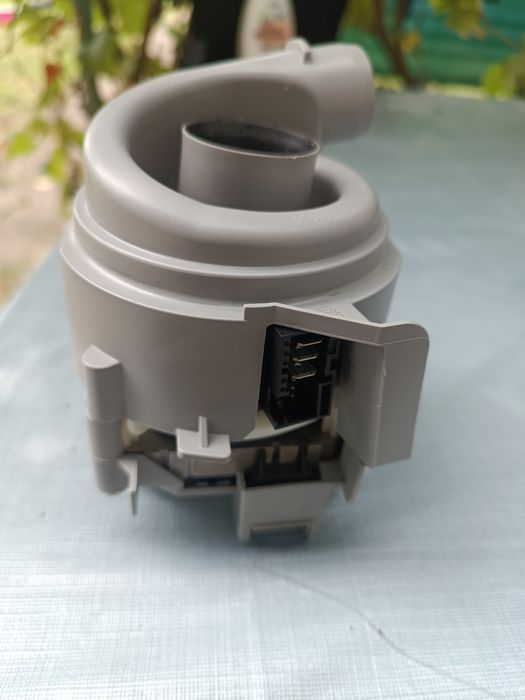 Pompa grzałka do zmywarki Bosch albo Siemens mała